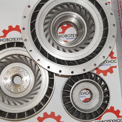 Турбина гидротрансформатора (ГТР) подходит для китайских фронтальных погрузчиков ZL30 с автоматической коробкой передач (АКПП) ZY280, ZY300 марок: Shanlin ZL30, Amur DK630, Atlant 300L, Grizzly GR2L/GR2S, First Loader ZL930, Fukai ZL930, Сибиряк 3000, Boulder WL33, HZM 930, SZM 930, NEO S/L300, Yigong ZL30, Laigong ZL30, BULL SL930, CTK S930, RedStar 3000GT, Molot ZL30, Titan ZL30S, Boulder WL33 и их аналогов.