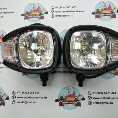 Фара основного освещения UDS-005 (CAT, Terex) Нижнее крепление