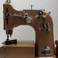 GK 8-24 Мешкозашивочная машина.