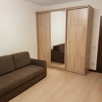 Сдается 1 к.кв Сколко...