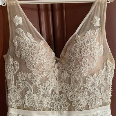 Продам свадебное платье